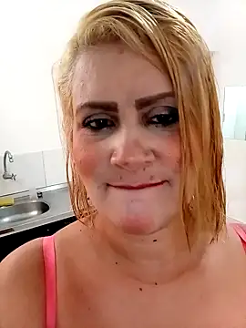 Snapshot of flavinhasensual chatting on 10.12.25 flavinhasensual online show from 10.12.25