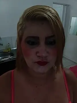 Snapshot of flavinhasensual chatting on 10.23.25 flavinhasensual online show from 10.23.25