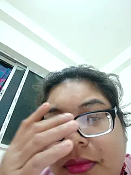 Elie couple143 online show from 12.02.25