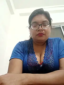 Elie couple143 online show from 12.20.25