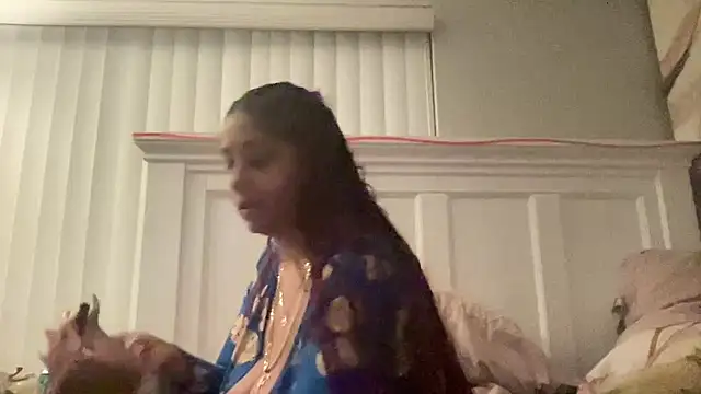 Snapshot of sweetnjuicyyy chatting on 09.11.25 sweetnjuicyyy online show from 09.11.25