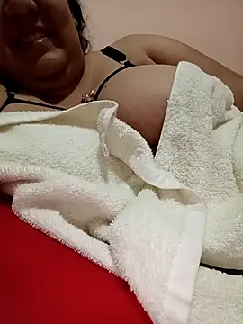 Caroomoom27 online show from 03.13.26