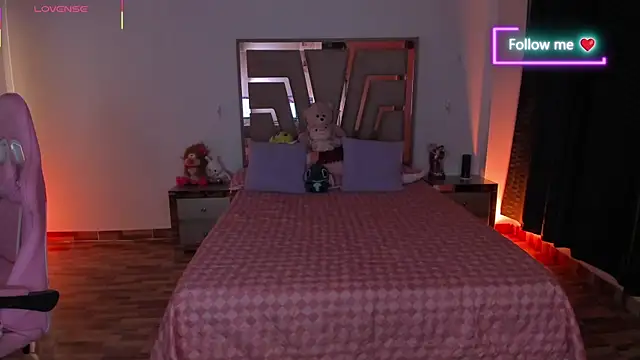 lunaarose online show from 04.20.26