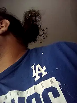 Snapshot of raredick chatting on 11.14.25 raredick online show from 11.14.25