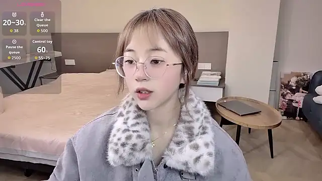 nini a online show from 12.02.25