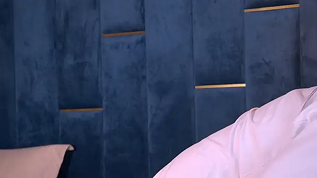 YasminaMoon online show from 02.20.26