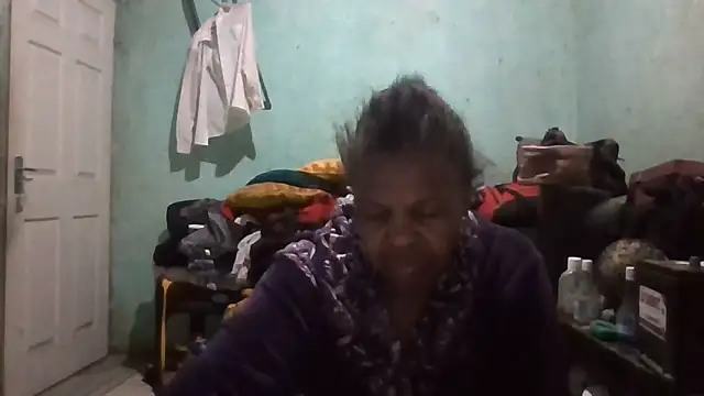 Snapshot of Nicky52 chatting on 09.18.25 Nicky52 online show from 09.18.25