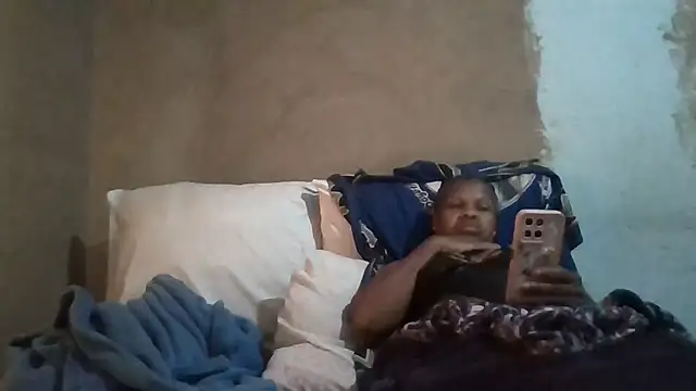 Snapshot of Nicky52 chatting on 09.24.25 Nicky52 online show from 09.24.25