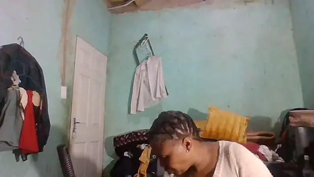 Snapshot of Nicky52 chatting on 10.21.25 Nicky52 online show from 10.21.25