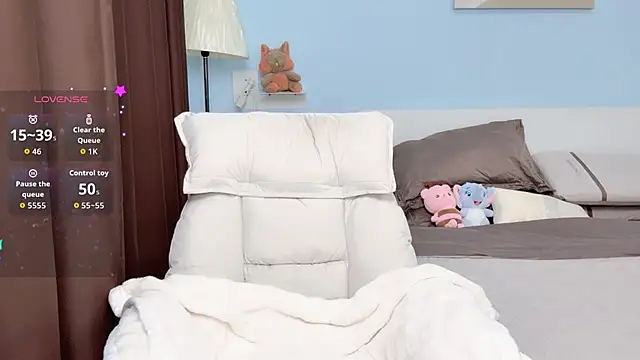 ViViennepp online show from 10.19.25