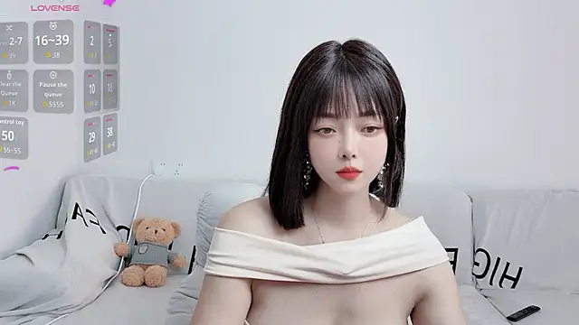 Snapshot of uikyy1 chatting on 10.26.25 uikyy1 online show from 10.26.25