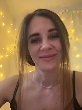 LucieMack online show from 02.03.26