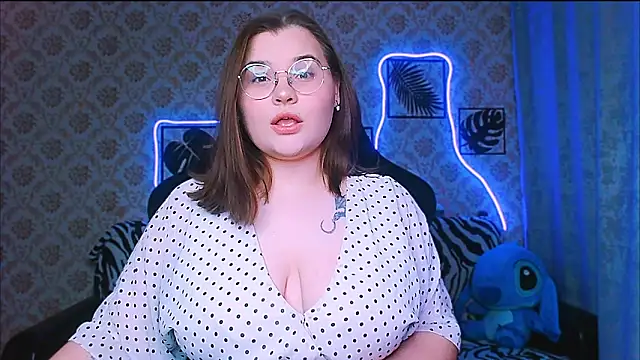 Snapshot of InLoveWithLife26 chatting on 11.11.25 InLoveWithLife26 online show from 11.11.25