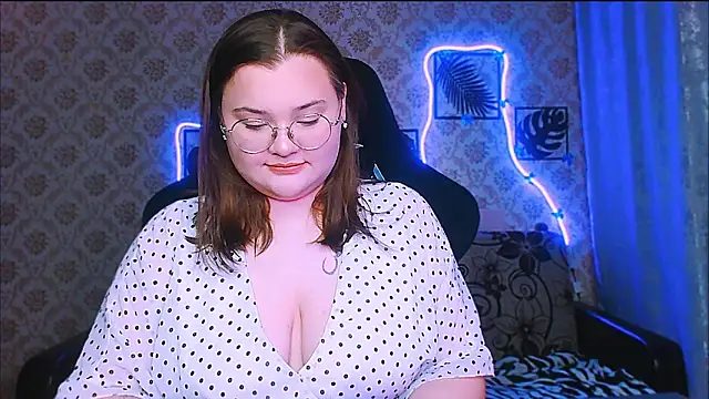 InLoveWithLife26 online show from 02.08.26