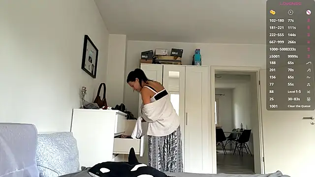 Snapshot of MaydaCornwall chatting on 10.05.25 MaydaCornwall online show from 10.05.25