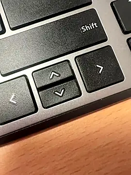 HiddenHoneyLDN online show from 01.08.26