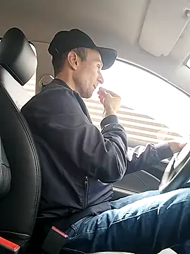 nacho20cmhot online show from 10.30.25