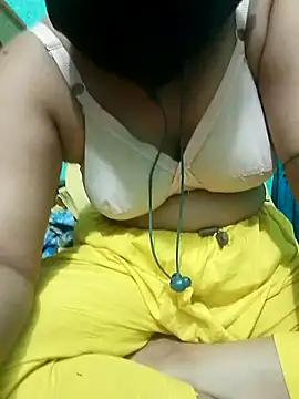 Snapshot of Maria_Mahi chatting on 08.02.26 Maria Mahi online show from 08.02.26