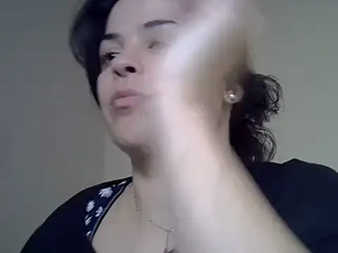 ITALIANASISIXX online show from 01.02.25