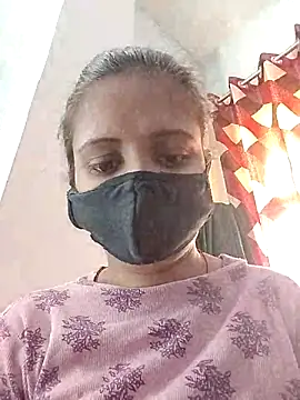 Snapshot of Ruhi_07 chatting on 10.18.25 Ruhi 07 online show from 10.18.25