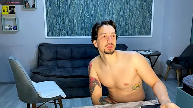 VelvetMiley online show from 05.18.26