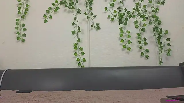 Olivia Rid  online show from 10.23.25