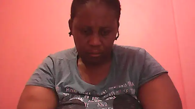 HUGEASSXXXXX online show from 10.10.25