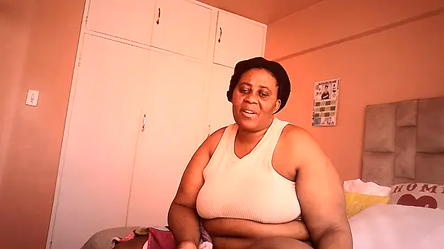 HUGEASSXXXXX online show from 07.07.26