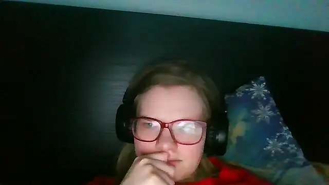 Moonolighta online show from 02.17.26