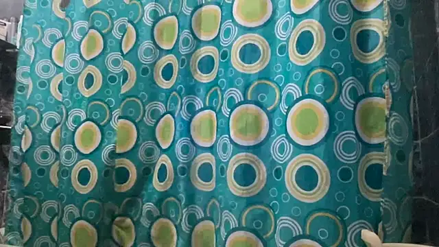 Rosea Champagne online show from 09.24.25