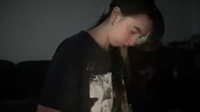 Rosea Champagne online show from 10.20.25