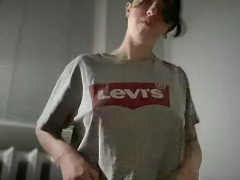 Rosea Champagne online show from 11.11.25