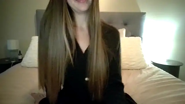 TaylorWest62 online show from 10.26.25