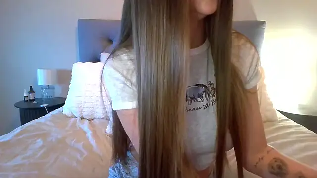 TaylorWest62 online show from 01.11.26