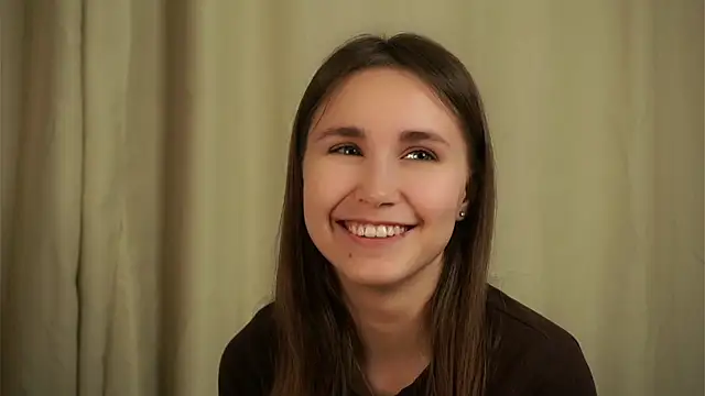 Snapshot of EthalFlowers chatting on 11.03.25 EthalFlowers online show from 11.03.25