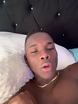Brycce santos online show from 04.26.26