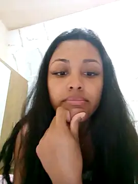 indiazinhabella27 online show from 10.06.25