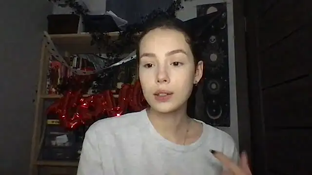 Snapshot of Yuna5343 chatting on 02.17.26 Yuna5343 online show from 02.17.26