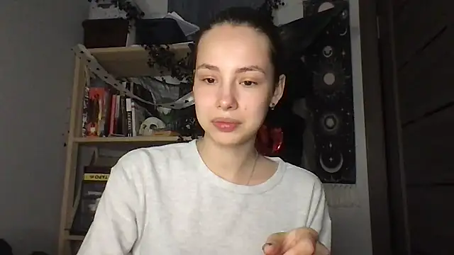 Snapshot of Yuna5343 chatting on 02.18.26 Yuna5343 online show from 02.18.26