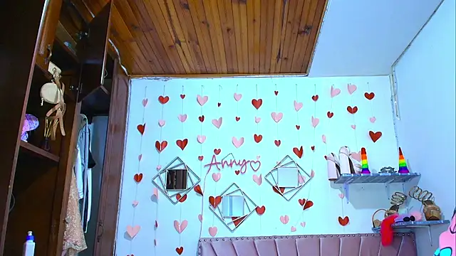 Anny Hurtado online show from 10.09.25