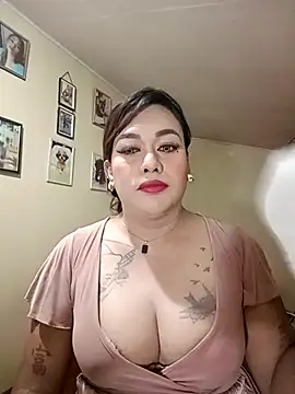 EmmaKantutera online show from 02.04.26