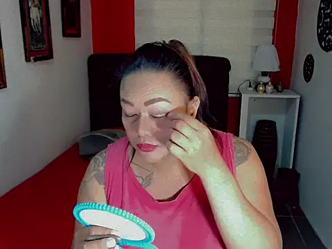 EmmaKantutera online show from 06.16.26