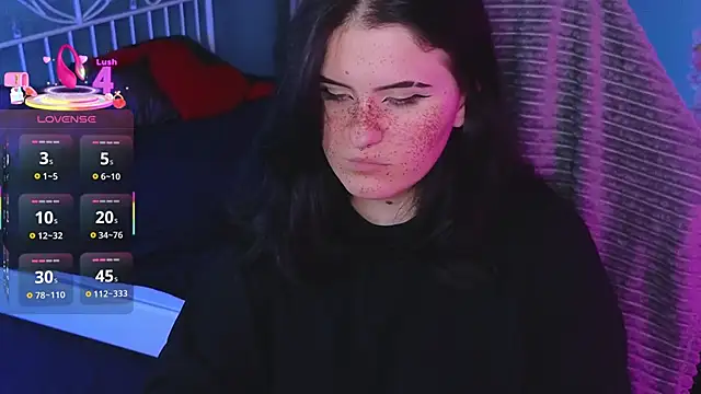 Dark Shine online show from 12.02.25