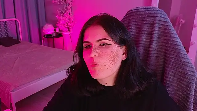 Dark Shine online show from 02.04.26