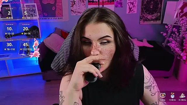 Dark Shine online show from 04.08.26