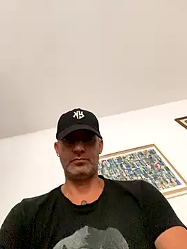 Snapshot of Maurinho3005 chatting on 09.13.25 Maurinho3005 online show from 09.13.25