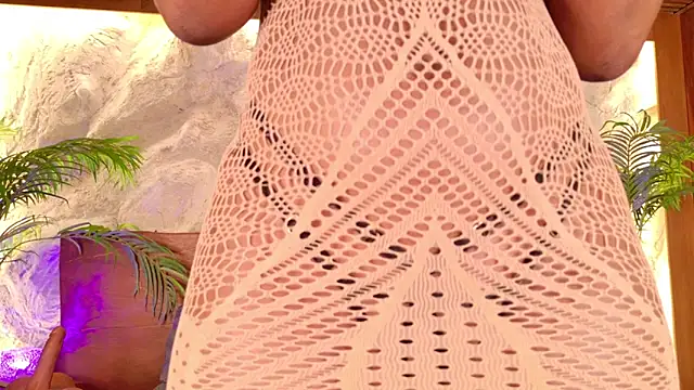 alisonn moon online show from 02.17.26