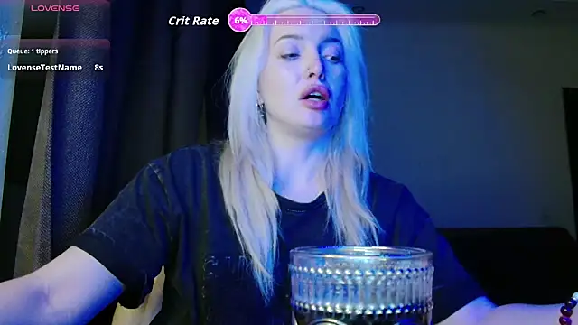 Snapshot of SpaceMarsi chatting on 10.11.25 SpaceMarsi online show from 10.11.25