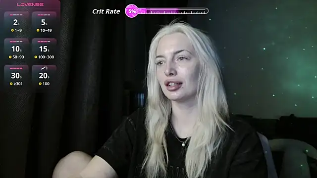 Snapshot of SpaceMarsi chatting on 10.13.25 SpaceMarsi online show from 10.13.25