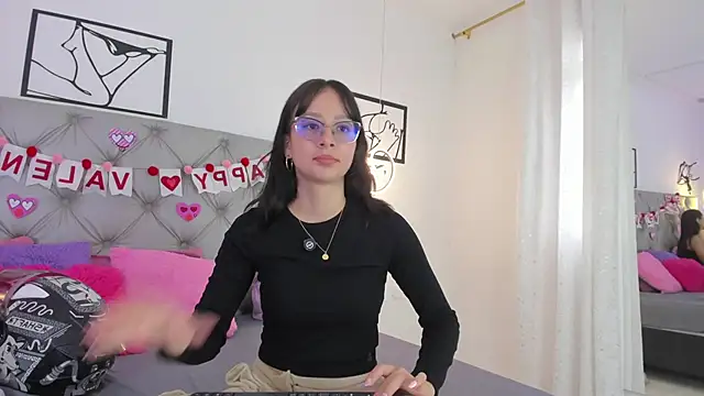 Naughty Couple83 online show from 02.23.26